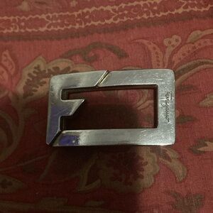 Belt buckle